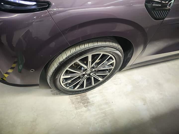 Фото 23 - Leapmotor B10