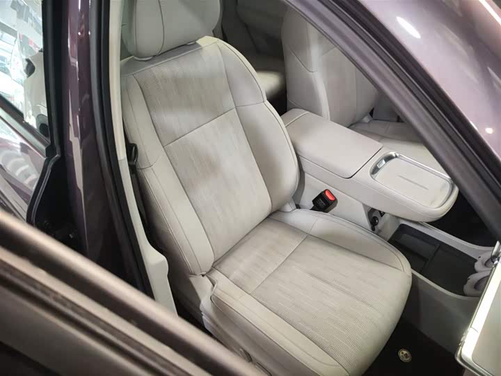 Фото 25 - Leapmotor B10