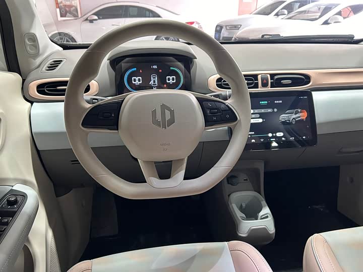 Фото 13 - Leapmotor T03