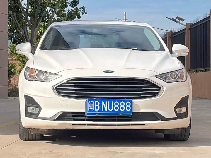 Фото 2 - Ford Mondeo