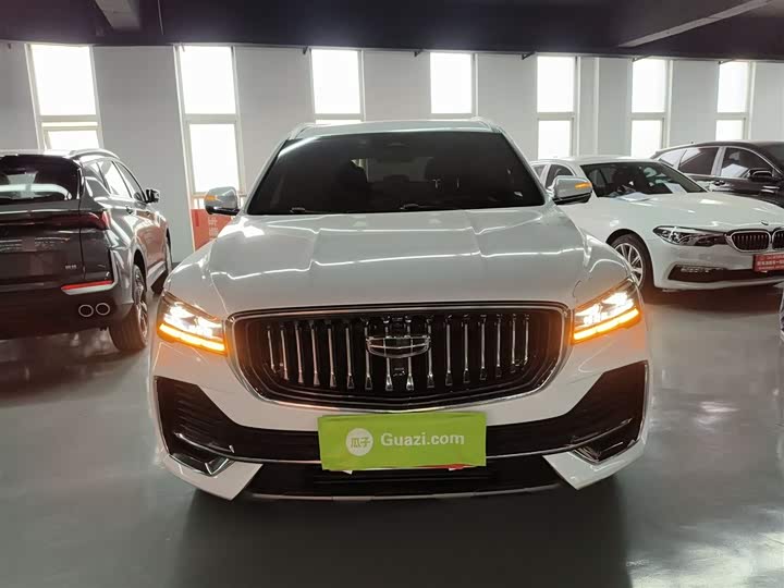 Фото 3 - Geely Monjaro