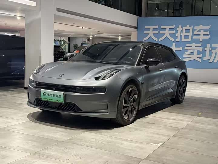 Фото 1 - Zeekr 001