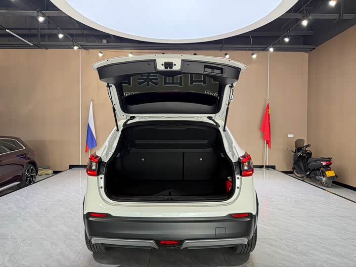 Фото 13 - Nissan Qashqai