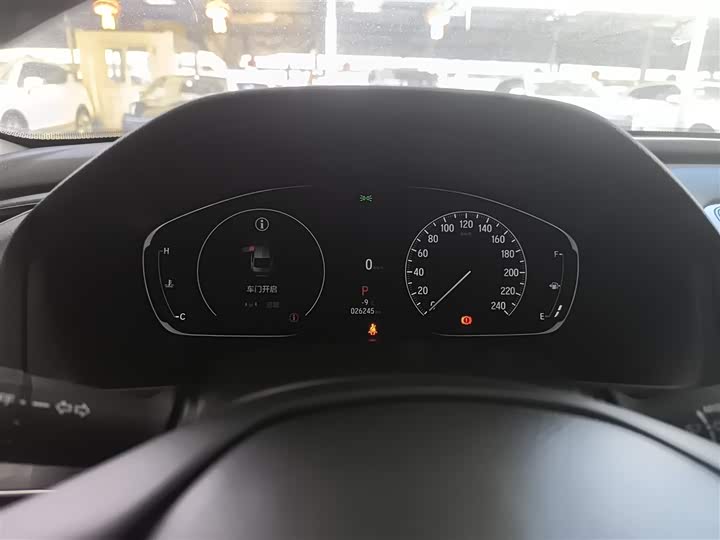 Фото 12 - Honda Accord