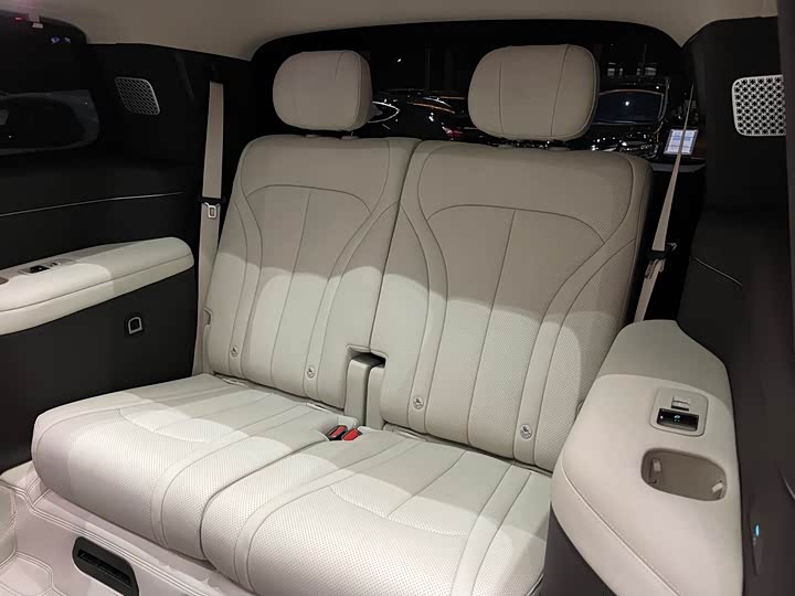 Фото 10 - Denza N9