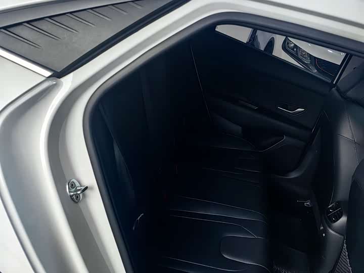 Фото 11 - Hyundai Elantra N line