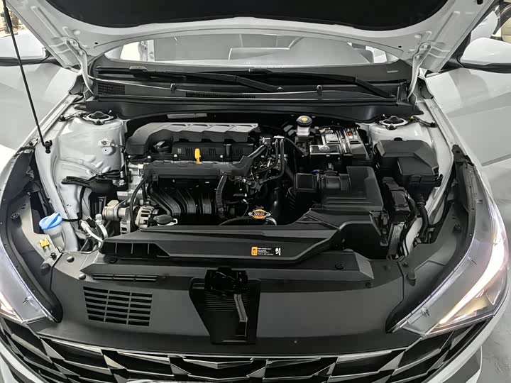 Фото 12 - Hyundai Elantra N line