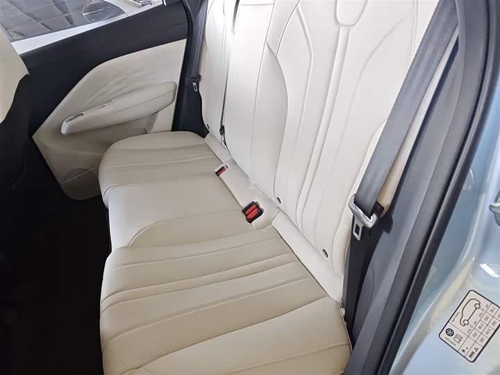 Фото 16 - BAIC Arcfox T1