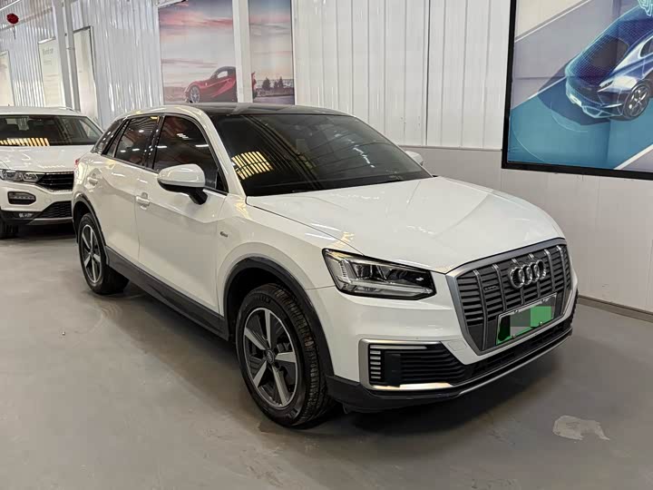Фото 3 - Audi Q2L e-tron