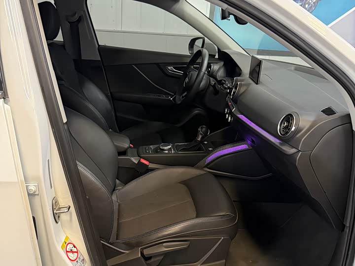 Фото 9 - Audi Q2L e-tron