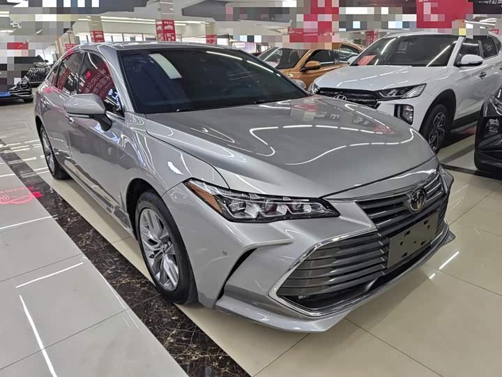 Фото 4 - Toyota Avalon