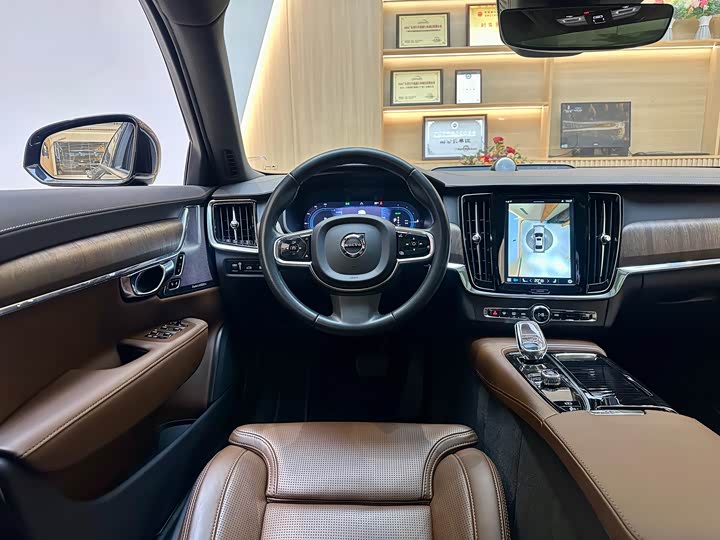 Фото 11 - Volvo S90 Hybrid