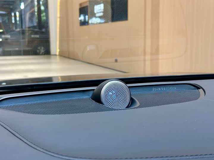 Фото 14 - Volvo S90 Hybrid