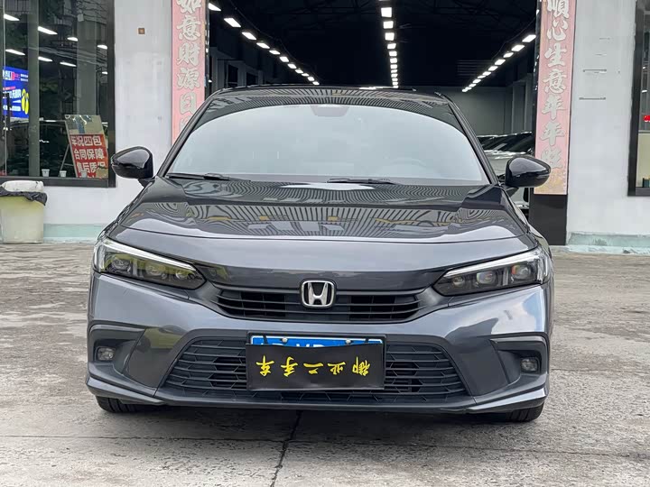 Фото 2 - Honda Civic