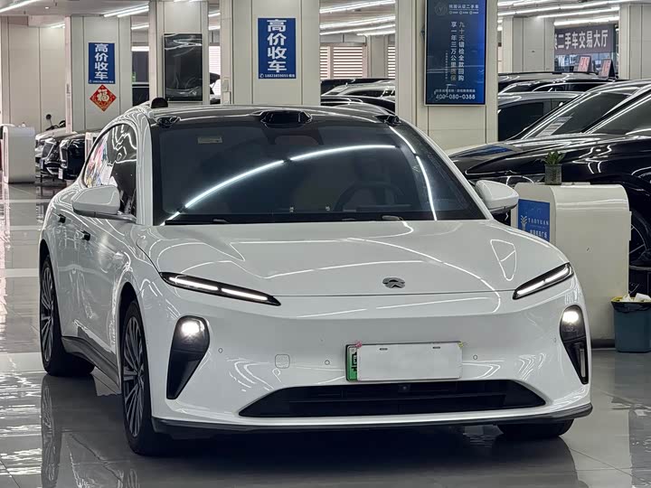 Фото 3 - Nio ET5T