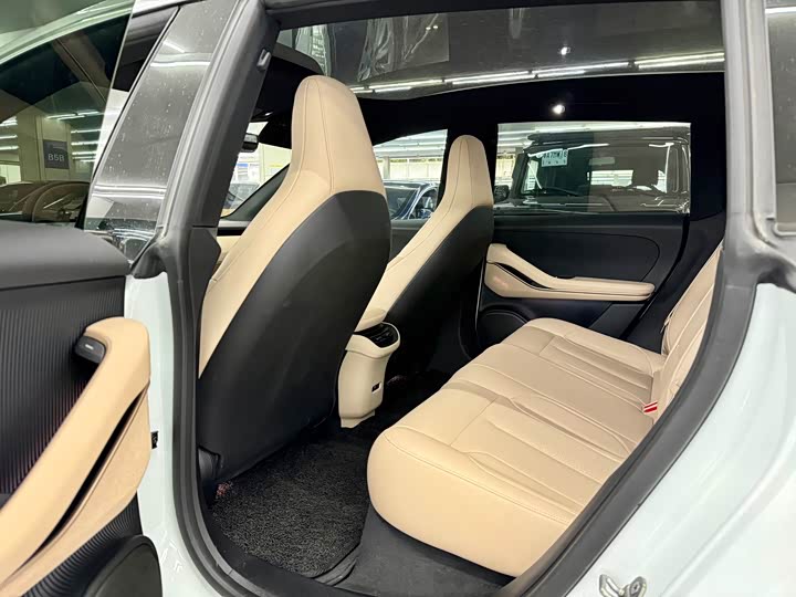 Фото 5 - Nio ET5T