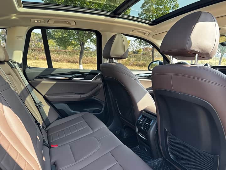 Фото 13 - BMW X3