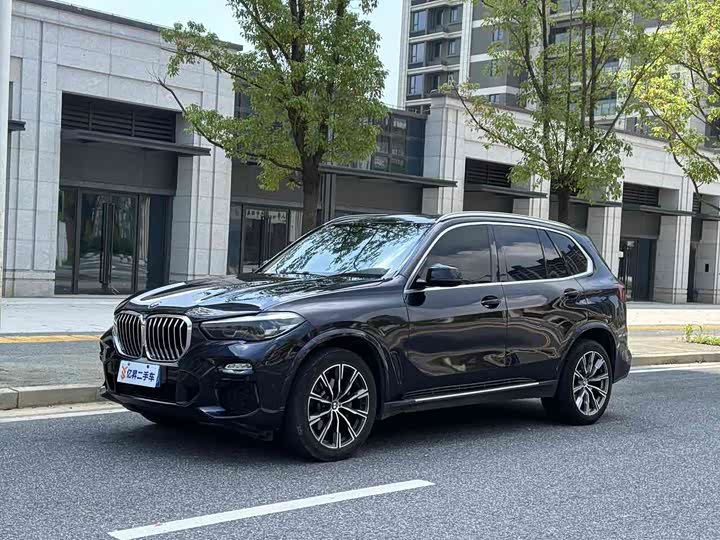 Фото 3 - BMW X5