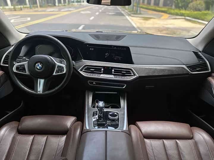 Фото 9 - BMW X5