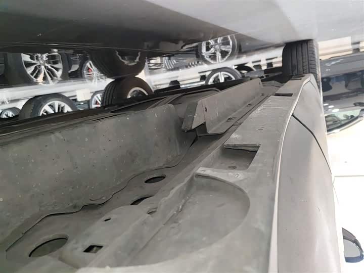 Фото 22 - Buick Envision Plus