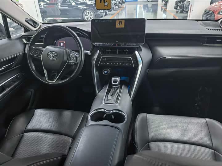 Фото 12 - Toyota Venza