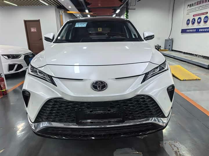 Фото 2 - Toyota Venza