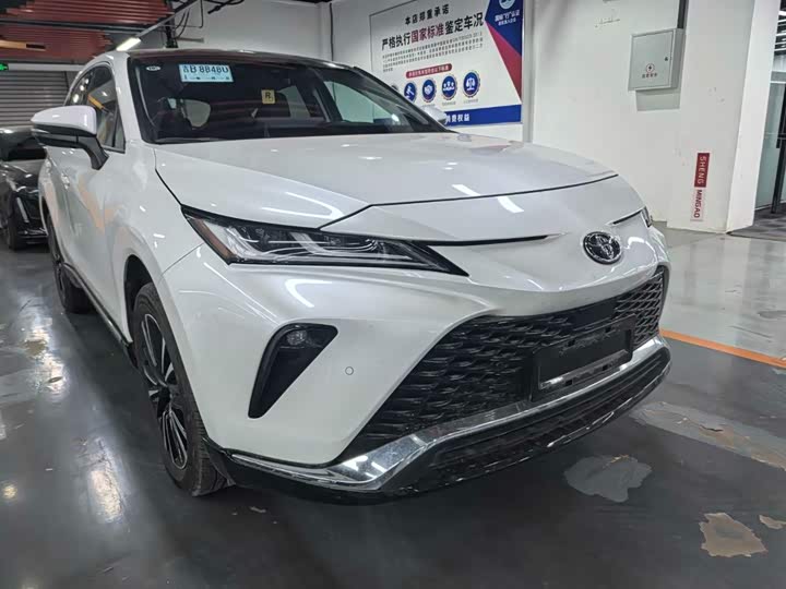 Фото 3 - Toyota Venza