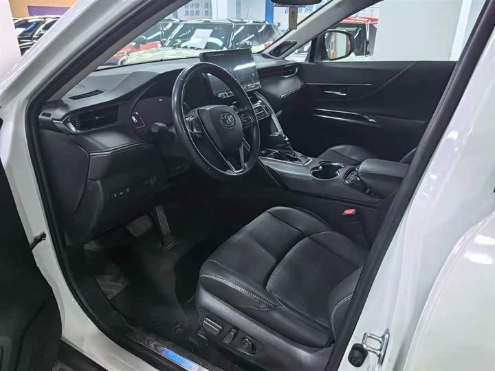 Фото 7 - Toyota Venza