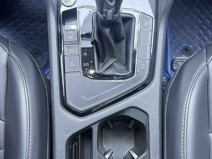 Фото 19 - Volkswagen Tharu