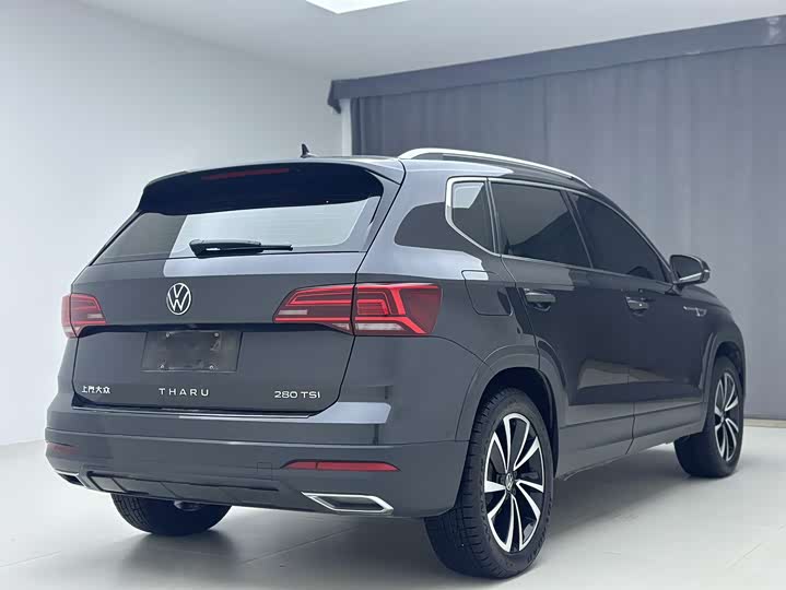 Фото 7 - Volkswagen Tharu