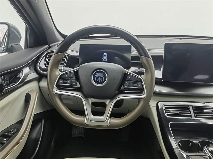 Фото 11 - BYD Qin Plus