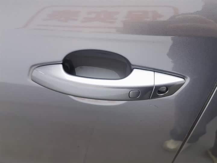 Фото 18 - BYD Qin Plus