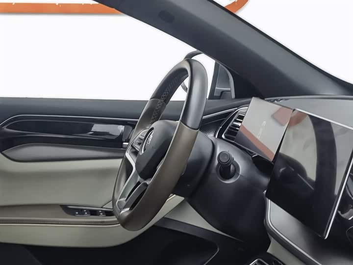 Фото 22 - BYD Qin Plus