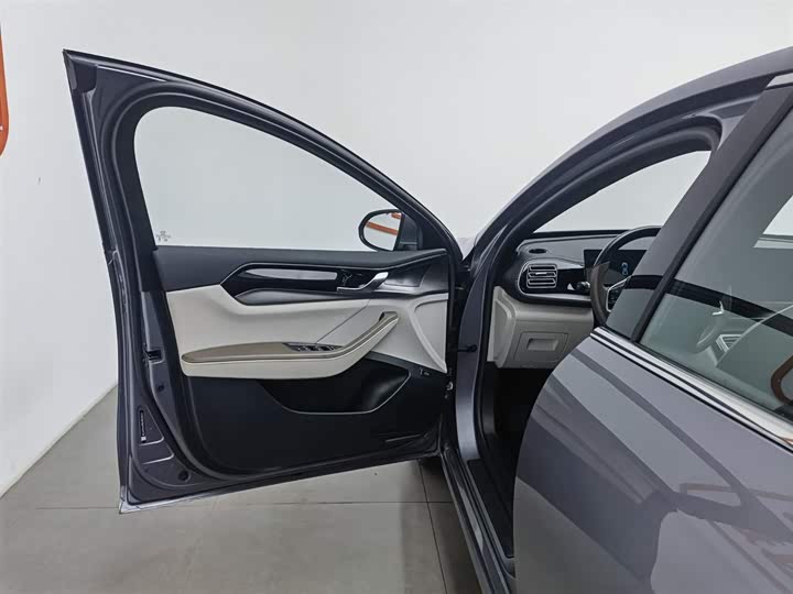 Фото 8 - BYD Qin Plus