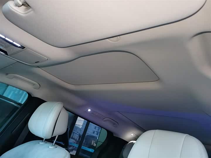 Фото 18 - BYD Xia