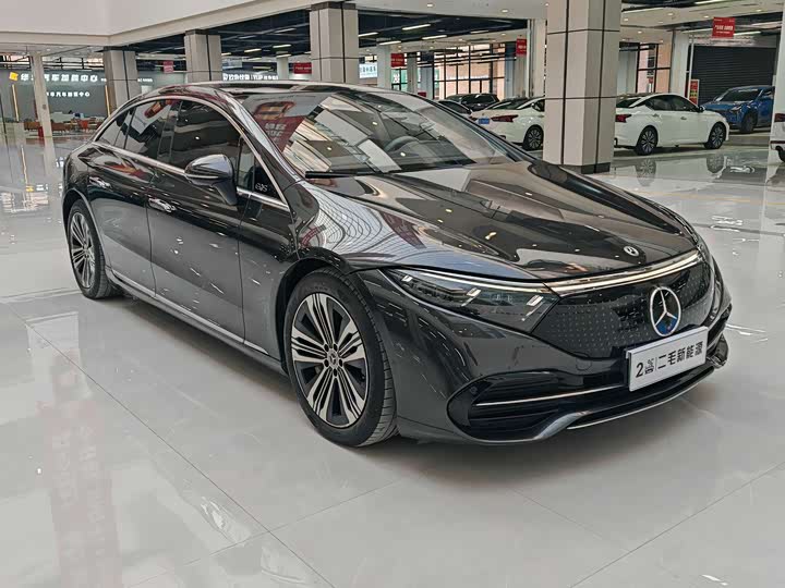 Фото 3 - Mercedes-Benz EQS