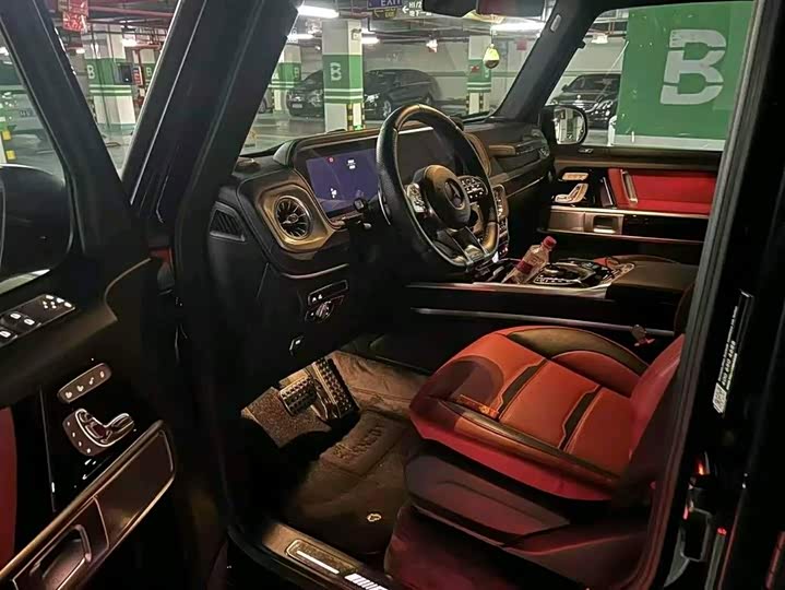 Фото 4 - Mercedes-Benz G-Class AMG