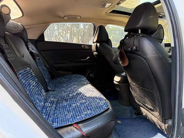 Фото 12 - Hyundai Elantra N line