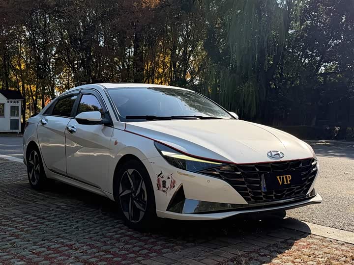 Фото 3 - Hyundai Elantra N line