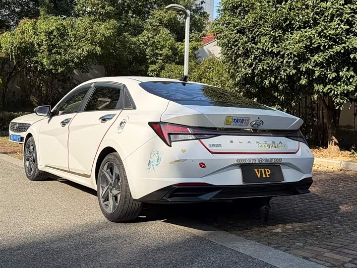 Фото 5 - Hyundai Elantra N line