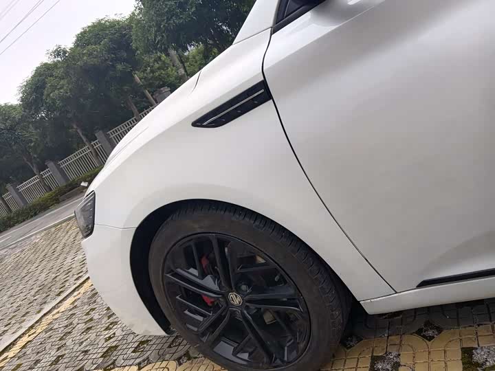 Фото 4 - MG Motor 6