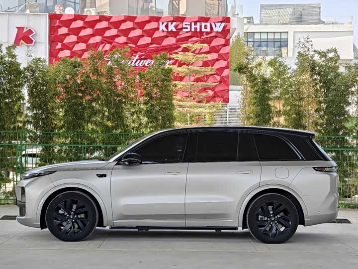 Фото 3 - LiXiang L8