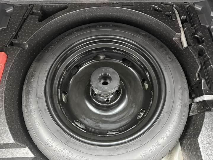 Фото 21 - Volkswagen Tayron