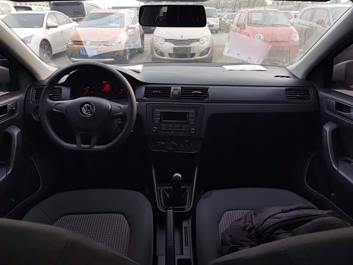 Фото 10 - Volkswagen Santana