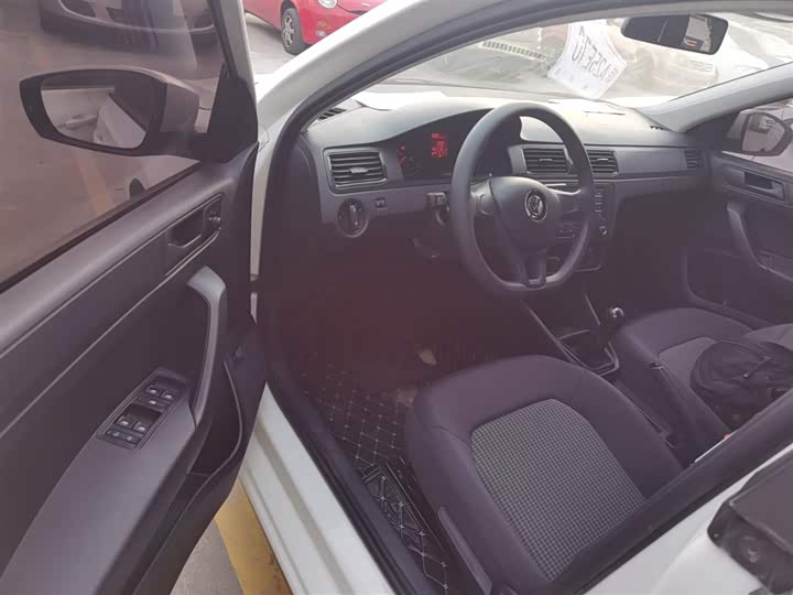 Фото 16 - Volkswagen Santana