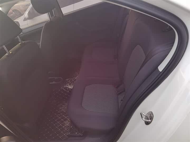 Фото 17 - Volkswagen Santana