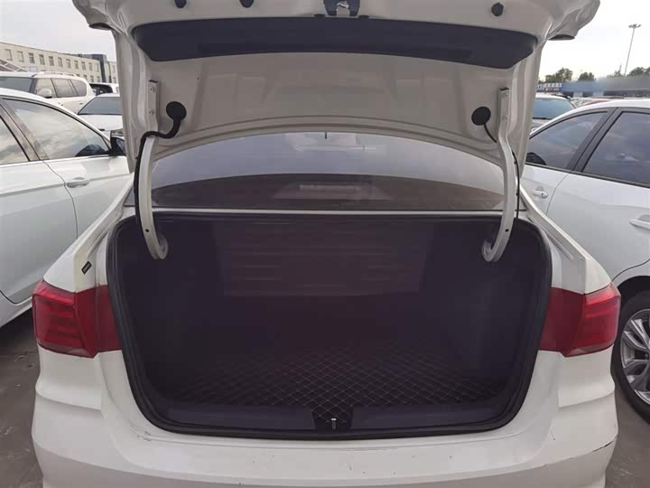 Фото 19 - Volkswagen Santana