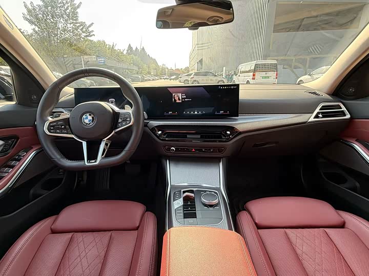 Фото 6 - BMW 3 Series