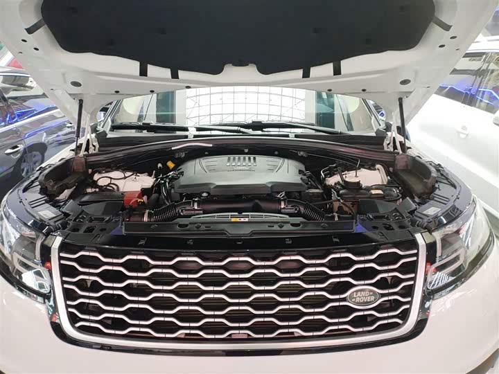 Фото 20 - Land Rover Range Rover Velar