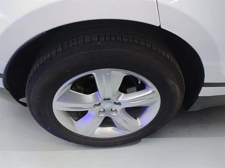 Фото 26 - Land Rover Range Rover Velar